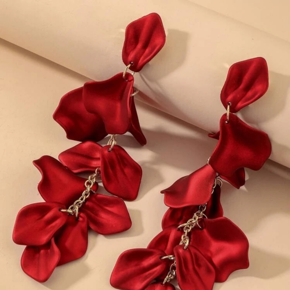 Metallic Red Petal Earrings - Picture 4 of 5